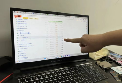 qq吃瓜群爆料最新黄色